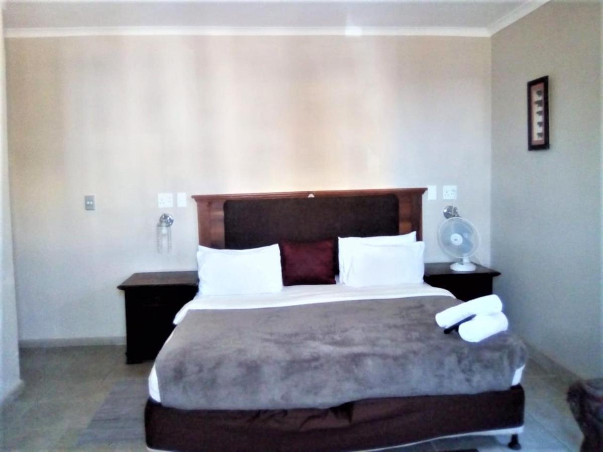 Bread And Barrel Guesthouse Bellville Kapsztad Zewnętrze zdjęcie
