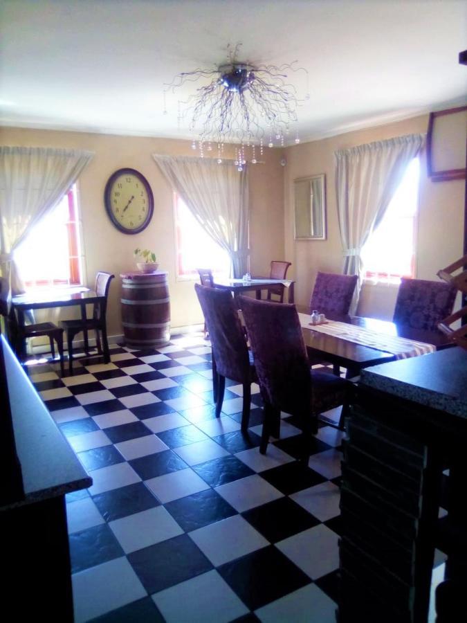 Bread And Barrel Guesthouse Bellville Kapsztad Zewnętrze zdjęcie