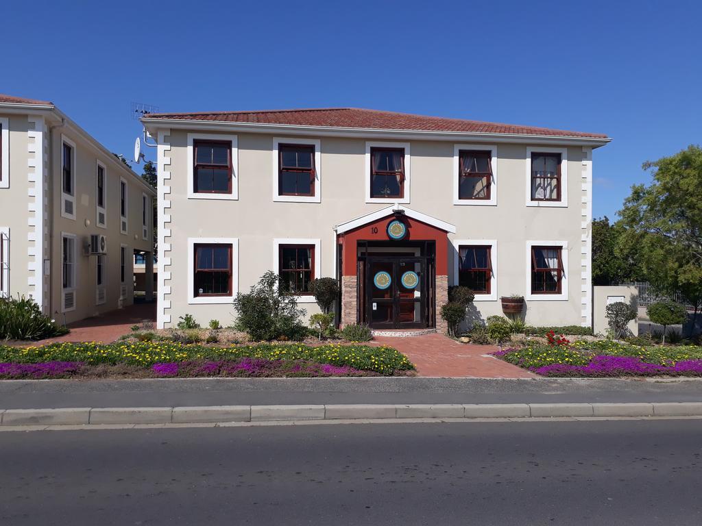 Bread And Barrel Guesthouse Bellville Kapsztad Zewnętrze zdjęcie